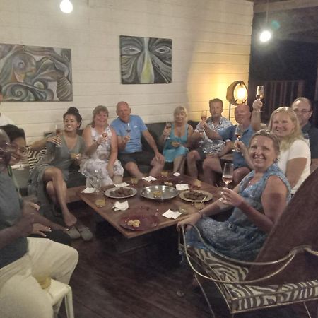 Villa F&B Bocas del Toro Exteriör bild