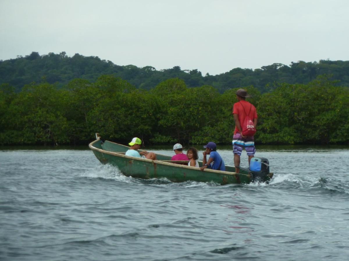 Villa F&B Bocas del Toro Exteriör bild